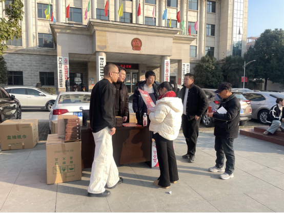 中荊置業(yè)前往團(tuán)林鎮(zhèn)開展“安居工程”政策宣講及中荊學(xué)府項(xiàng)目宣傳活動(dòng)36.png